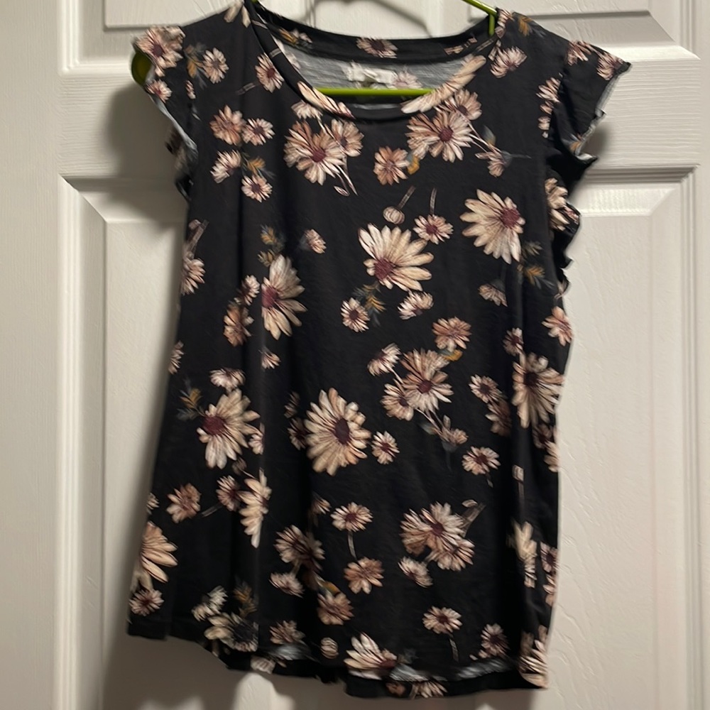 Ruffle Sleeve Top